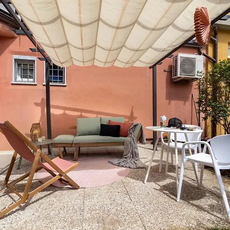 Ama Apartment *